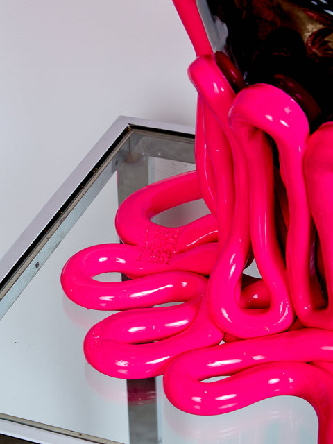 Close up of the hot pink squiggly base of the Indian Summer Vessel